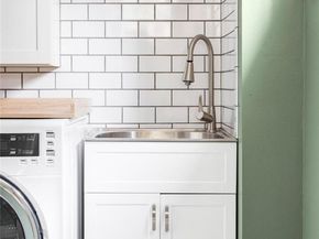 Undisclosed Address #2532087, Denver CO 80209