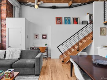 1090 Cherokee Street