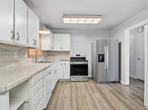 3093 S Olathe Way, Aurora CO 80013