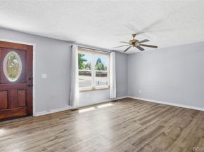 3093 S Olathe Way, Aurora CO 80013