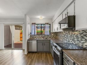 1284 S Crystal Way, Aurora CO 80012