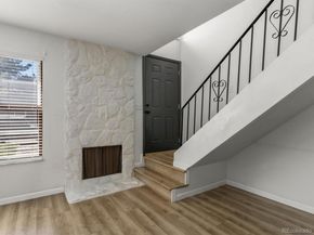 1284 S Crystal Way, Aurora CO 80012