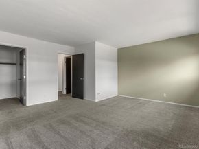 1284 S Crystal Way, Aurora CO 80012