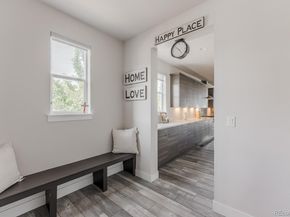 8091 S Langdale Way, Aurora CO 80016