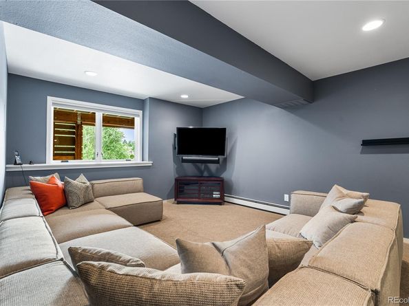 11715 W 18th Avenue, Lakewood CO 80215
