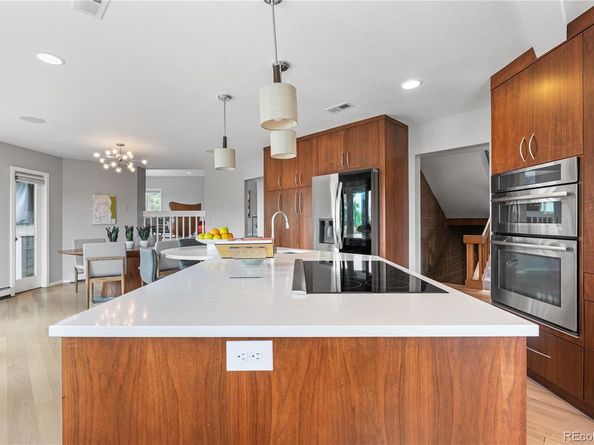 11715 W 18th Avenue, Lakewood CO 80215
