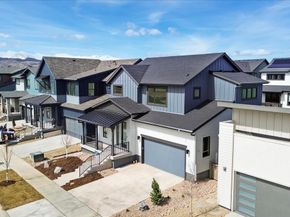 5604 Grandville Avenue, Longmont CO 80503