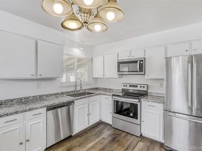 3584 S Olathe Way, Aurora CO 80013