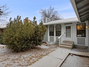 3584 S Olathe Way, Aurora CO 80013