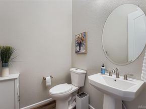 6481 S Addison Way, Aurora CO 80016