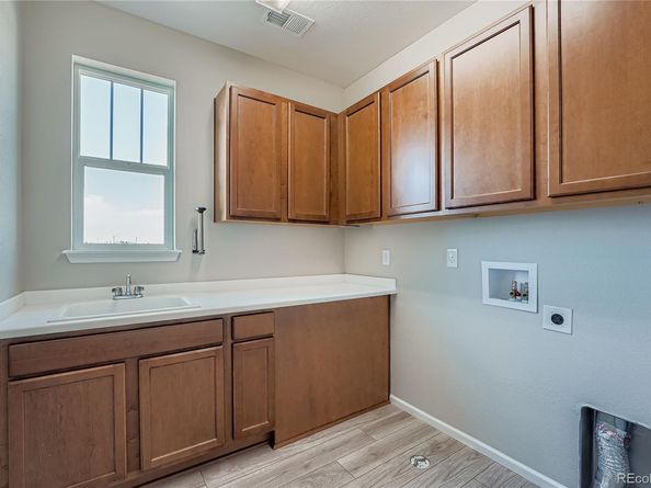6481 S Addison Way, Aurora CO 80016
