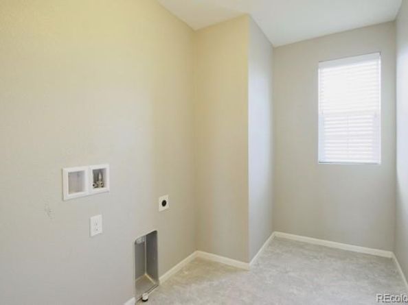 2082 S Cathay Way, Aurora CO 80013