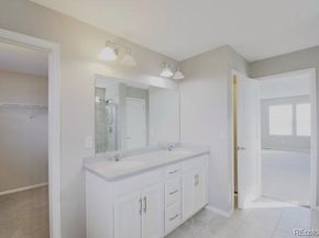 2082 S Cathay Way, Aurora CO 80013