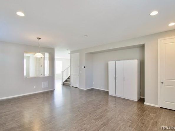 2082 S Cathay Way, Aurora CO 80013