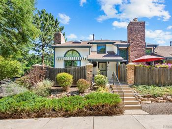 1417 W Lake Court