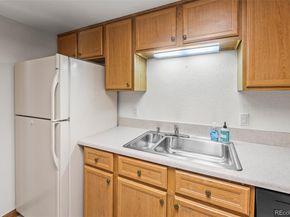 1417 W Lake Court, Littleton CO 80120