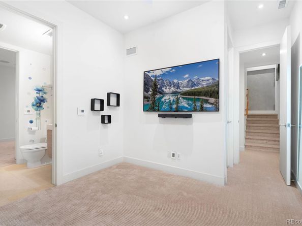 35 S Ogden Street, Denver CO 80209