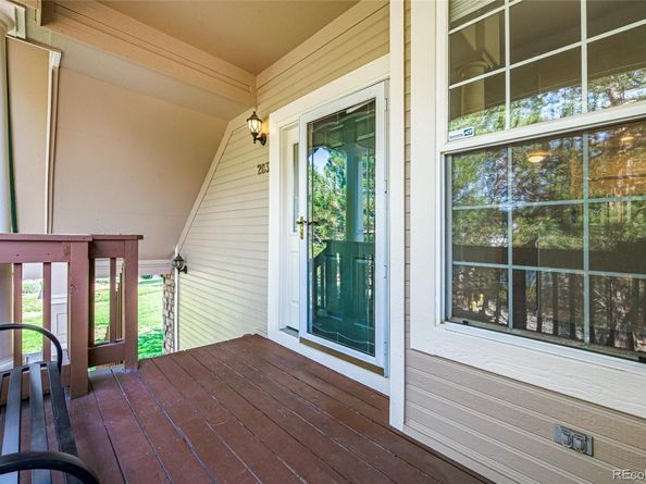 4054 S Crystal Circle 203, Aurora CO 80014
