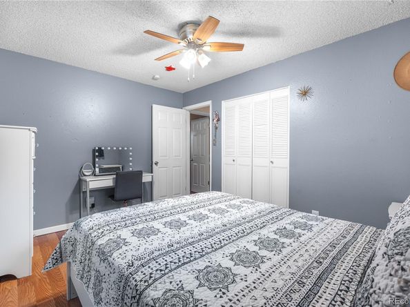 5563 Blackhawk Way, Denver CO 80239
