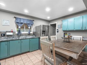 5563 Blackhawk Way, Denver CO 80239