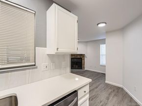 932 S Dearborn Way 8, Aurora CO 80012