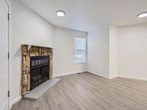 932 S Dearborn Way 8, Aurora CO 80012