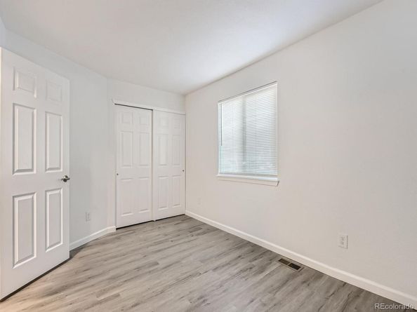 932 S Dearborn Way 8, Aurora CO 80012