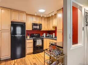 625 Pearl Street 23, Boulder CO 80302