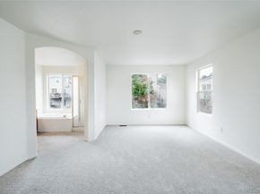 2824 S Walden Way, Aurora CO 80013