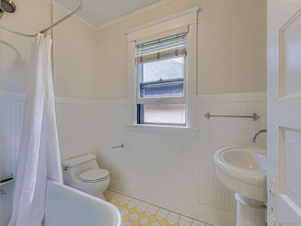 2209 E 16th Avenue, Denver CO 80206