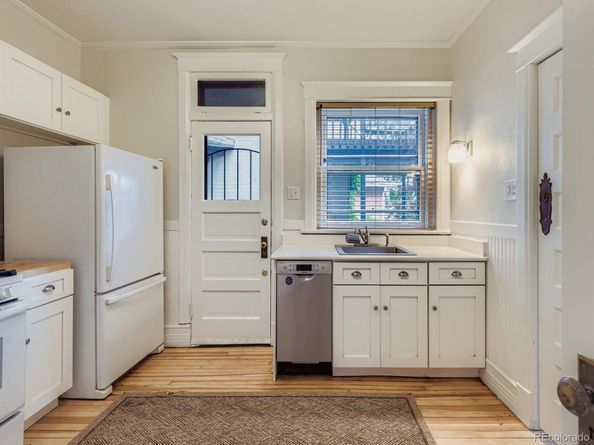 2209 E 16th Avenue, Denver CO 80206