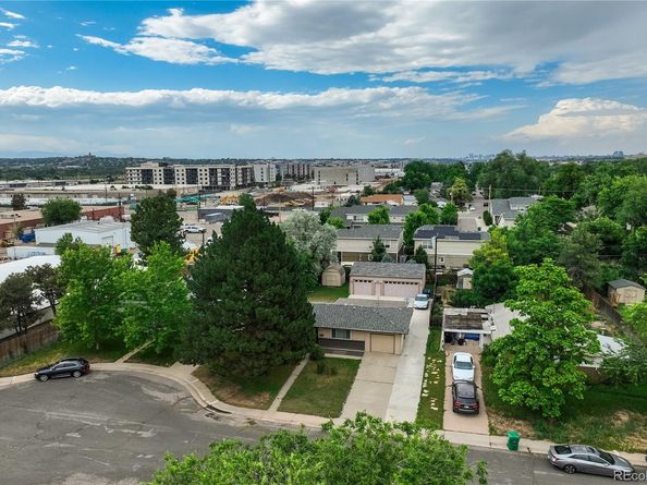 1231 W Radcliff Avenue, Englewood CO 80110