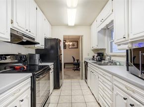 1231 W Radcliff Avenue, Englewood CO 80110