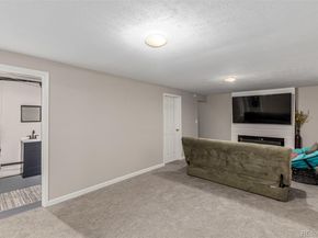 Undisclosed Address #9072504, Aurora CO 80013