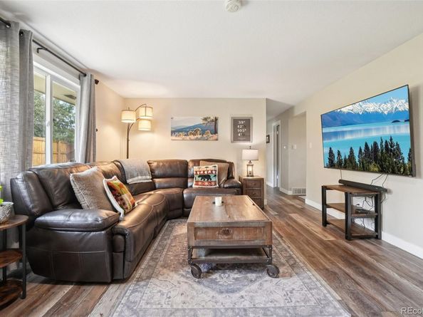 6317 W 71st Avenue, Arvada CO 80003