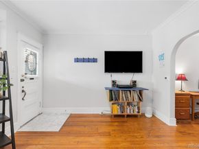 579 N Pennsylvania Street, Denver CO 80203