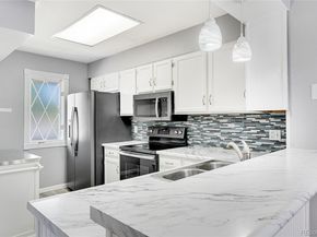 6712 S Holland Way, Littleton CO 80128