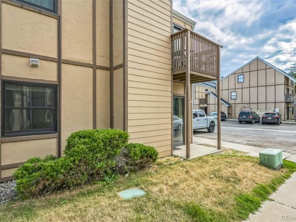 225 E 8th Avenue 10, Longmont CO 80504