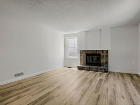 Undisclosed Address #4768045, Centennial CO 80015