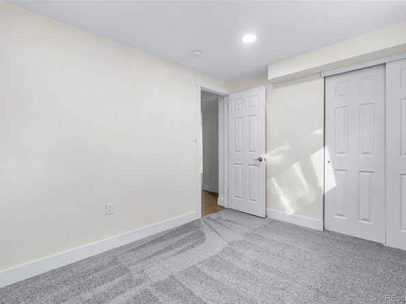 Undisclosed Address #4442247, Denver CO 80220