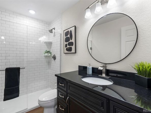 Undisclosed Address #4442247, Denver CO 80220