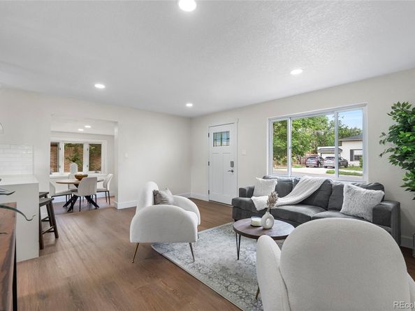 Undisclosed Address #4442247, Denver CO 80220