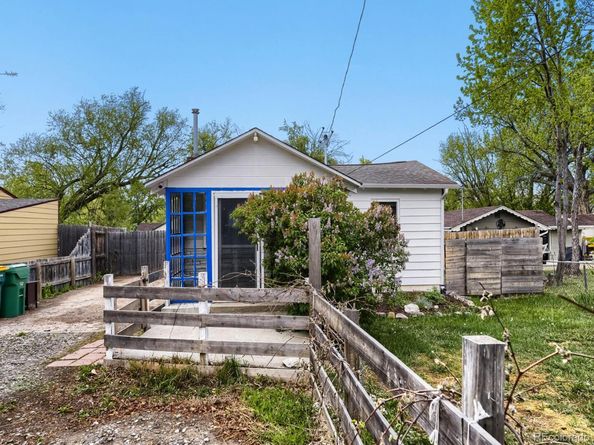 11916 W 13th Avenue, Lakewood CO 80401