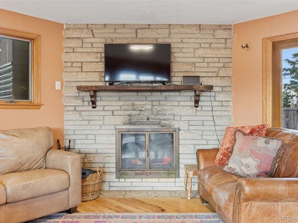 1825 Simms Street, Lakewood CO 80215