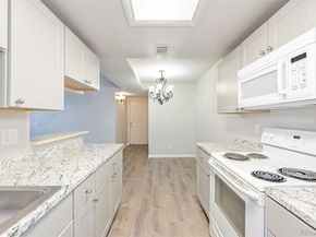 862 S Uravan Court, Aurora CO 80017