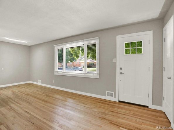 2046 S Quitman Street, Denver CO 80219