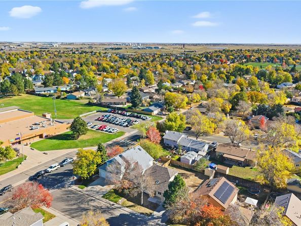 1414 S Richfield Way, Aurora CO 80017