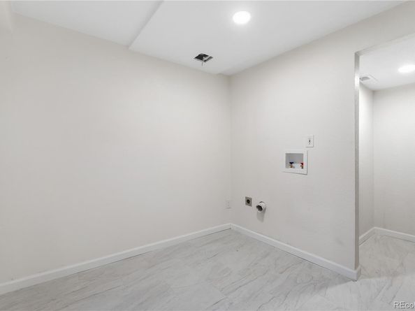 1414 S Richfield Way, Aurora CO 80017
