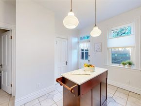 39 S Grant Street, Denver CO 80209