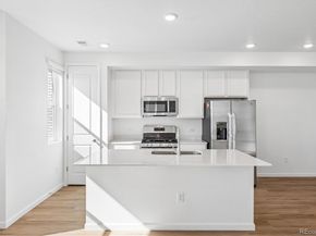 24101 E 30th Place, Aurora CO 80019